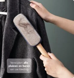 Merkloos Pluizenverwijderaar - Huisdierhaar Verwijderaar - Kledingroller – Pluizenroller - Kleefroller - Kledingborstel - Ontpluizer - Pluizentondeuse - Huisdierhaar Verwijderaar - LW Products -Hondenbenodigdheden Korting 1134x1200 2