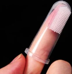 Merkloos Vinger Tandenborstel – 2 X -Hondenbenodigdheden Korting 1170x1200 5