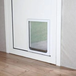 Trixie 2-Weg Hondenluik Wit - S-M 30 X 36 CM -Hondenbenodigdheden Korting 1200x1198 34