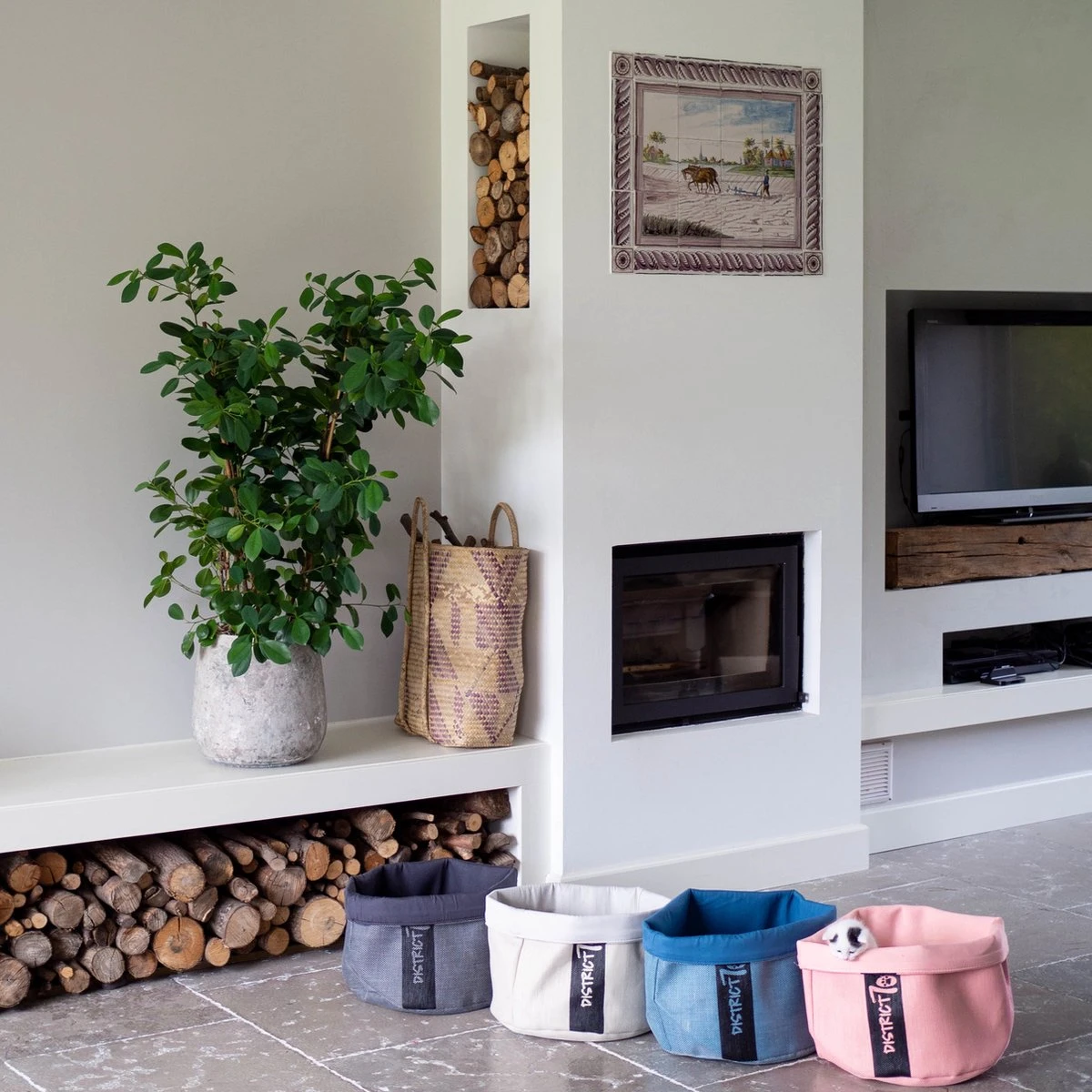 District 70 Cozy - Knusse Kattenmand Met Wasbaar Kussentje - 35x35x30cm In 4 Kleuren Beschikbaar - Merengue 11 District 70 Cozy - Knusse Kattenmand Met Wasbaar Kussentje - 35x35x30cm In 4 Kleuren Beschikbaar - Merengue - Afbeelding 11