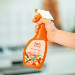 Baily & Bella | Urinegeur Verwijderaar | Katten & Honden | Elimineert Urinegeur | Natuurlijk, Organisch, Biologisch | 500ml Fles 7 Baily & Bella | Urinegeur Verwijderaar | Katten & Honden | Elimineert Urinegeur | Natuurlijk, Organisch, Biologisch | 500ml Fles -Hondenbenodigdheden Korting 1200x1200 153