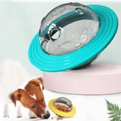 Merkloos Hondenspeeltje UFO Blauw Geschikt Voor Puppy's Tot En Met Grote Honden - Honden Speelgoed - Anti Bijt Speelgoed - Voerbal - Honden Speelgoed Intelligentie - Bijtspeelgoed - Interactieve Hond - Hondenspeeltjes - Traingsbal - Sterk Materiaal - Blauw -Hondenbenodigdheden Korting 1200x1200 1966