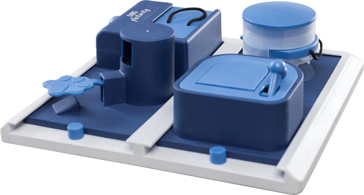 Trixie Dog Activity Poker Box 2 31x31 Cm 1 Trixie Dog Activity Poker Box 2 31x31 Cm