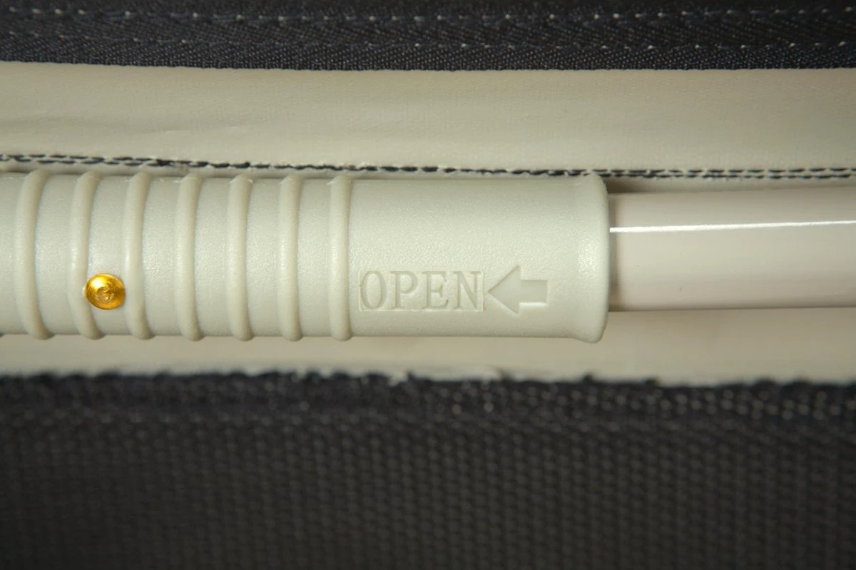 Maelson Soft Kennel - Robuuste Hondenbench Van Zacht Materiaal - Opvouwbare Kennel Met Stevig Stalen Binnenframe - Zwart/antraciet - XXS / XS / S / M / L / XL / XXL - 72 S 19 Maelson Soft Kennel - Robuuste Hondenbench Van Zacht Materiaal - Opvouwbare Kennel Met Stevig Stalen Binnenframe - Zwart/antraciet - XXS / XS / S / M / L / XL / XXL - 72 S - Afbeelding 19