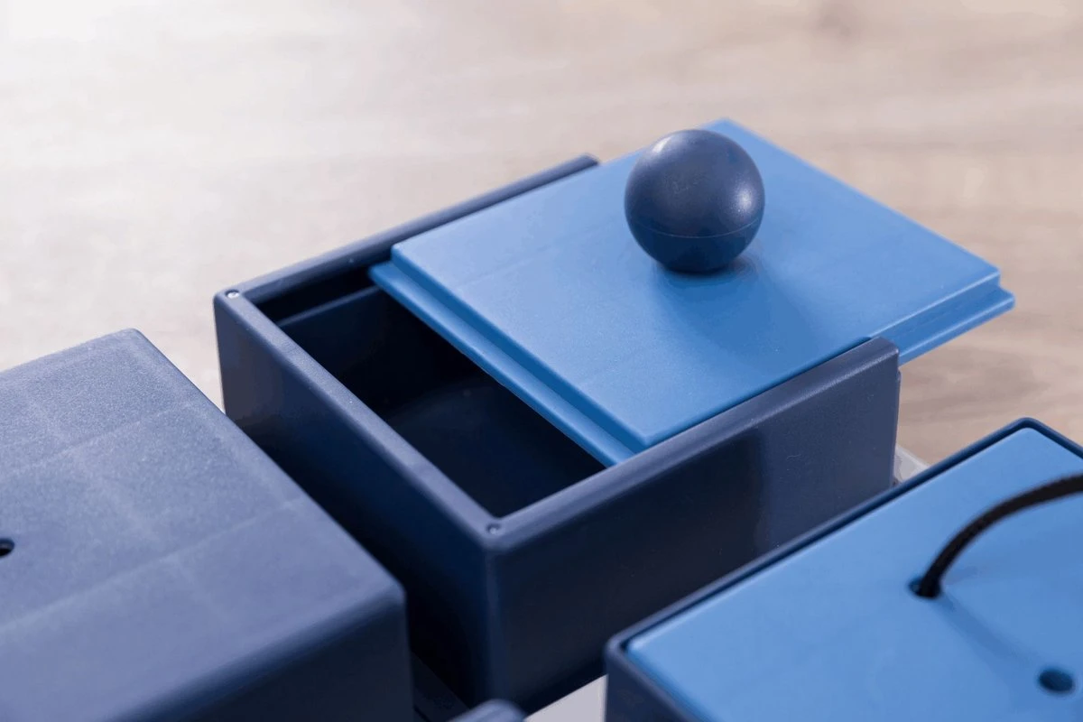 Trixie Dog Activity Poker Box 1 - 31X31 CM 13 Trixie Dog Activity Poker Box 1 - 31X31 CM - Afbeelding 13