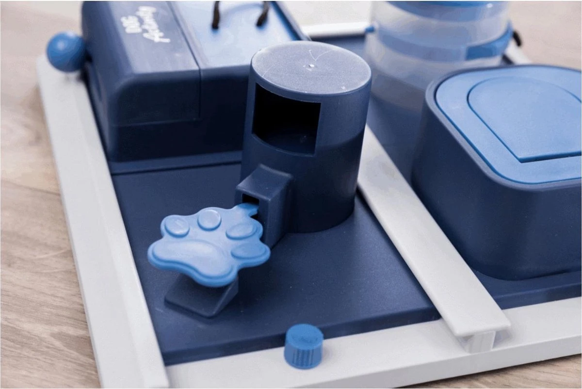 Trixie Dog Activity Poker Box 2 31x31 Cm 10 Trixie Dog Activity Poker Box 2 31x31 Cm - Afbeelding 10