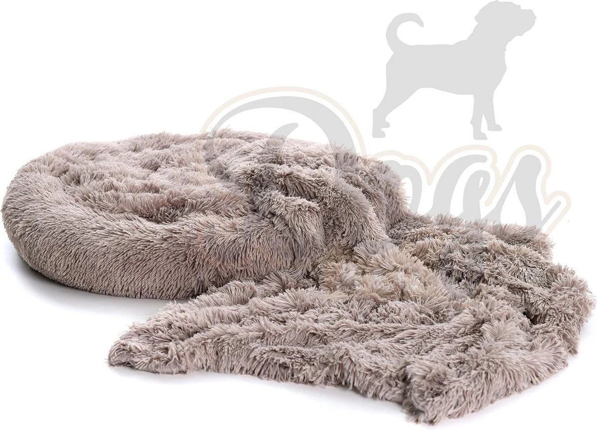 Fluffy Donut 100cm + Fluffy Deken 100x75cm - Fluffy Combinatie - Hondenmand - Hondendeken - Fluffy - Khaki - Maat L - Dogs&Co 1 Fluffy Donut 100cm + Fluffy Deken 100x75cm - Fluffy Combinatie - Hondenmand - Hondendeken - Fluffy - Khaki - Maat L - Dogs&Co