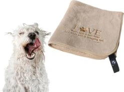 Pepets© – Hondenhanddoek – Honden Handdoek – Microvezel Handdoek – Handdoek Hond – Hondendeken – Droogdoek Hond – Dierendeken – Absorberend – 100*50CM - Beige - GRATIS Zonnebril 17 Pepets© – Hondenhanddoek – Honden Handdoek – Microvezel Handdoek – Handdoek Hond – Hondendeken – Droogdoek Hond – Dierendeken – Absorberend – 100*50CM - Beige - GRATIS Zonnebril -Hondenbenodigdheden Korting 1200x889 1