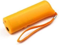 Merkloos Diervriendelijke Ultrasone Anti-Blaf Apparaat - Effectieve Hondentrainer - Anti Blaf Middel - Ultrasone Hondentrainer - Honden Clickertraining - Trainingshulp -Hondenbenodigdheden Korting 1200x924 2