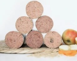 Kivo Petfood Houdbare Worsten INTRODUCTIEDOOS 6 X 600 Gram Smaken: Rund, Kip, Rund & Kip, Kip & Zalm, Eend En Lam - Zacht Gestoomd Vlees - Glutenvrij Geen Fratsen -Hondenbenodigdheden Korting 1200x954